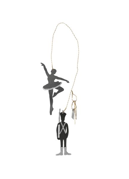 Walther & Co Guard and dancer