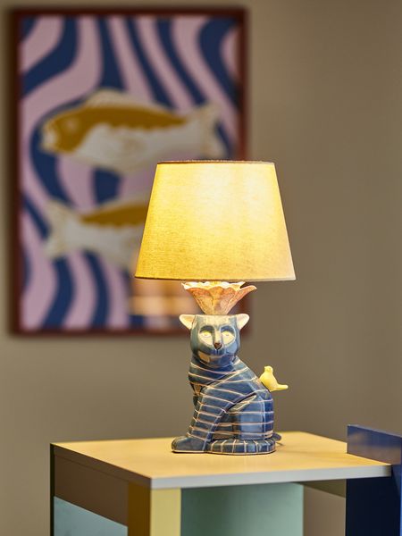 Lampe Eri bl&aring; katt