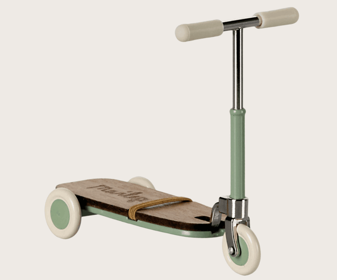 Hovedbilde Maileg Kick board Mouse - Mint