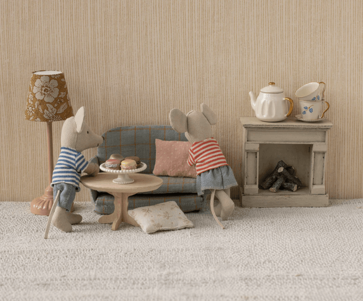 Maileg Oval coffee table Mouse Nature