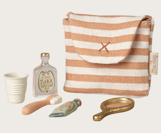 Hovedbilde Maileg Toothbrush set in bag Mouse Coral stripe